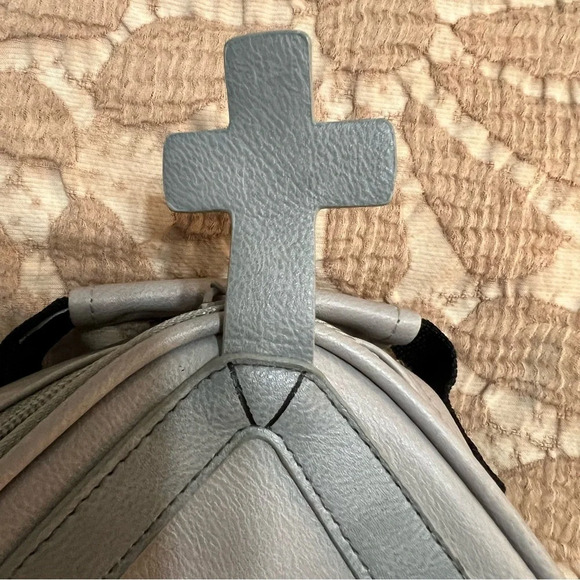 DISNEY‎ Nightmare Before Christmas Zero
Dog House Lunch Bioworld Grey. - Picture 6 of 13